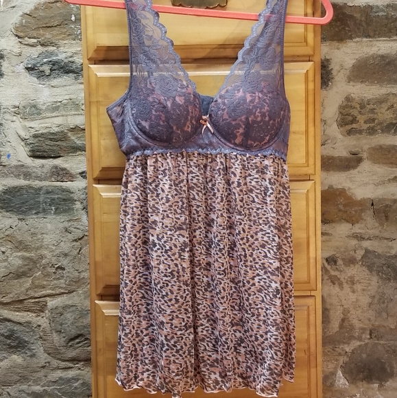 Jaclyn Smith Other - Jaclyn Smith Barely Used Grey & Peach Nighty